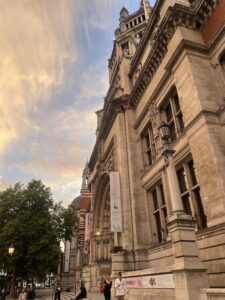 V&A Museum London